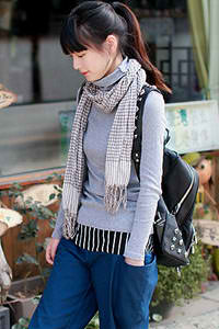 一字馬女生襠部照